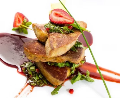 Recette de foie gras poêlé aux fruits rouges