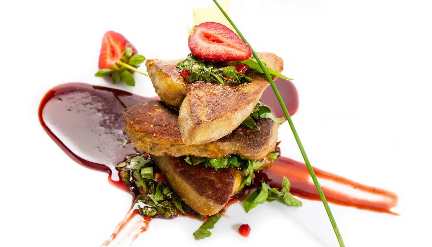 Recette de foie gras poêlé aux fruits rouges